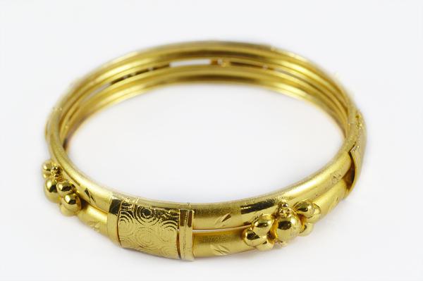złota bransoletka z grawerem 585