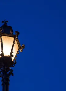 Jaką lampę wybrać na zewnątrz?